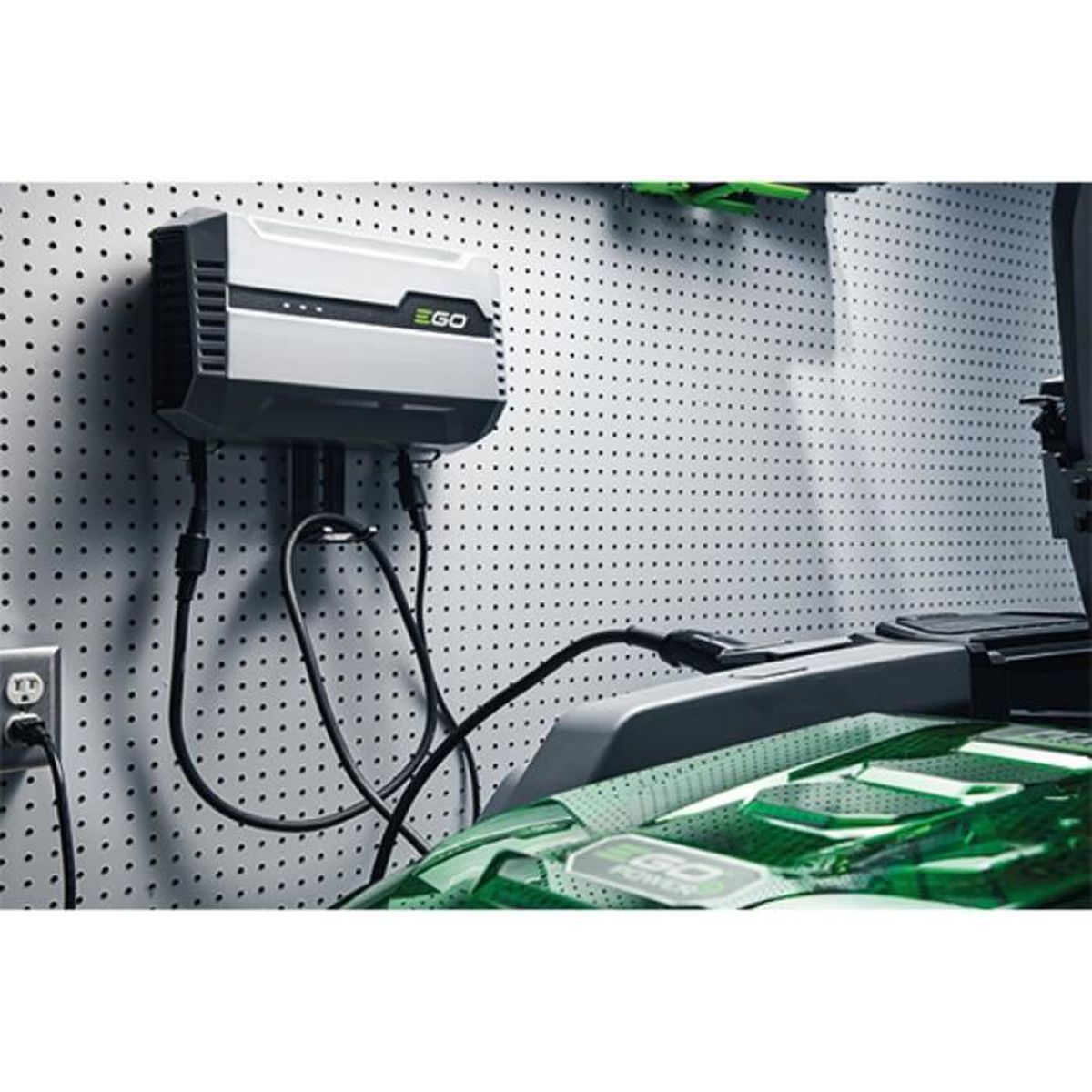 Tondeuse autoportée Z6 à volant, 107 cm coupe, braquage zéro + 4 batteries 2x 10Ah 2x 5Ah – Image 3